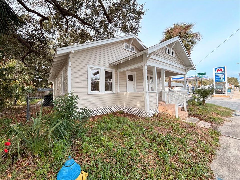 待售: $475,000 (0 贝兹, 0 浴室, 1006 平方英尺)