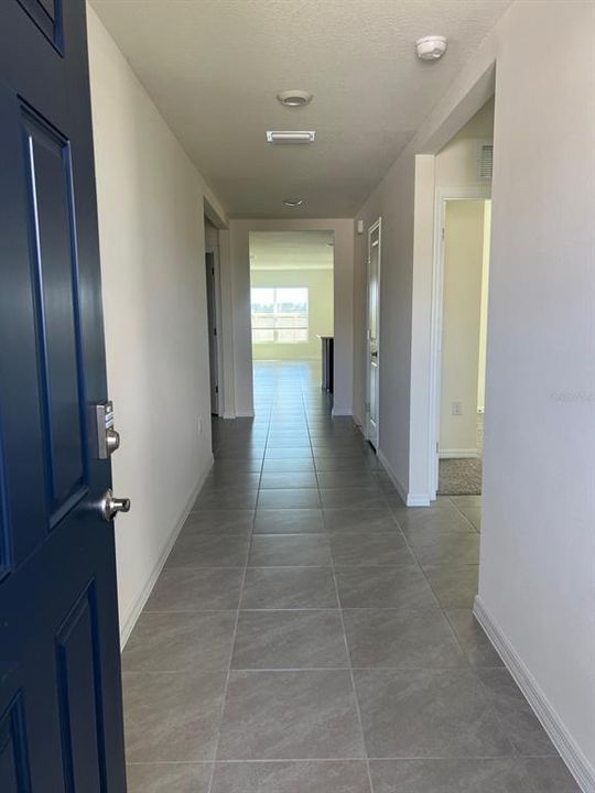 出租: $2,250 (4 贝兹, 2 浴室, 1827 平方英尺)