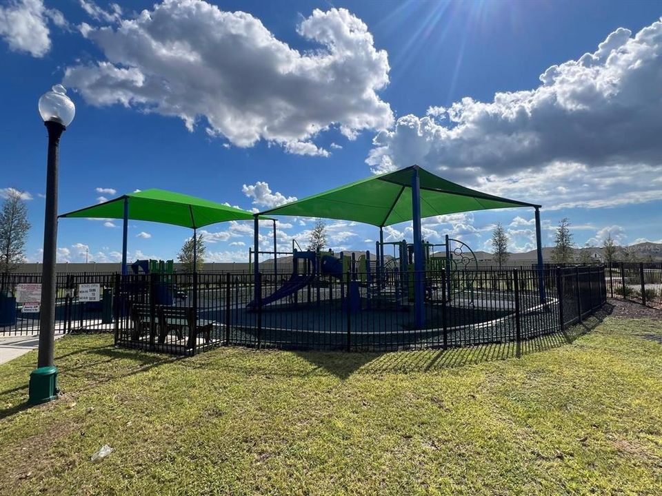 出租: $2,250 (4 贝兹, 2 浴室, 1827 平方英尺)