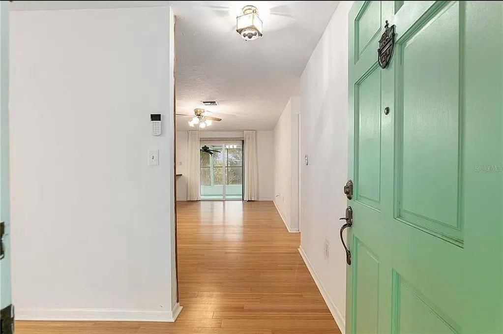 待售: $338,000 (4 贝兹, 2 浴室, 1532 平方英尺)