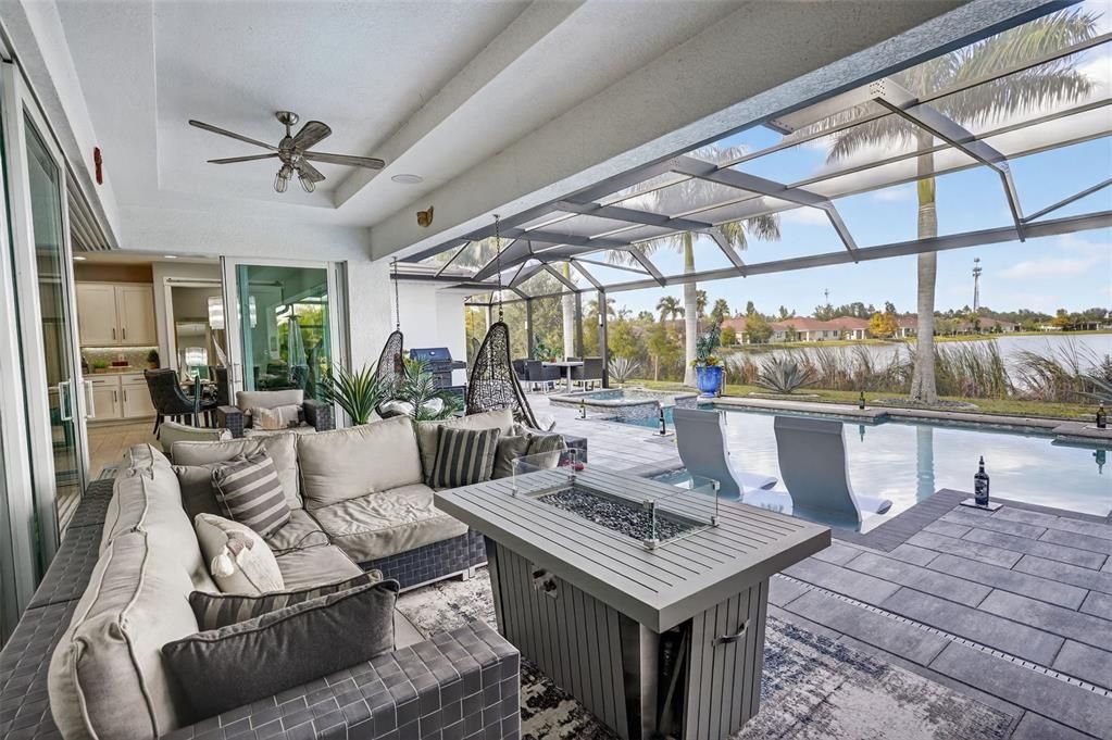 For Sale: $999,500 (3 beds, 3 baths, 2410 Square Feet)