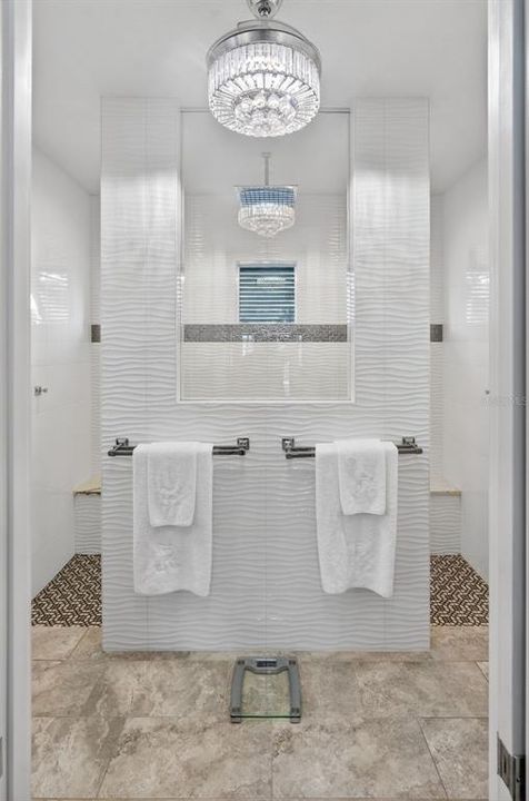 For Sale: $999,500 (3 beds, 3 baths, 2410 Square Feet)