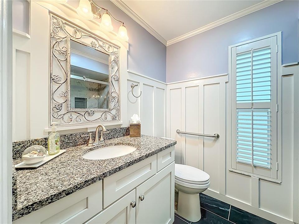 For Sale: $449,000 (3 beds, 2 baths, 1209 Square Feet)