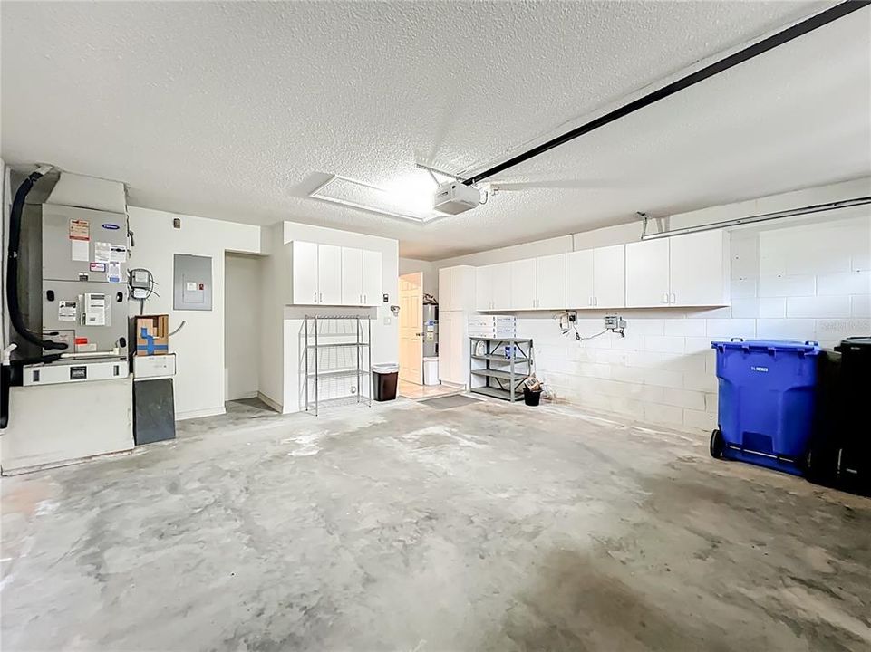 For Sale: $449,000 (3 beds, 2 baths, 1209 Square Feet)