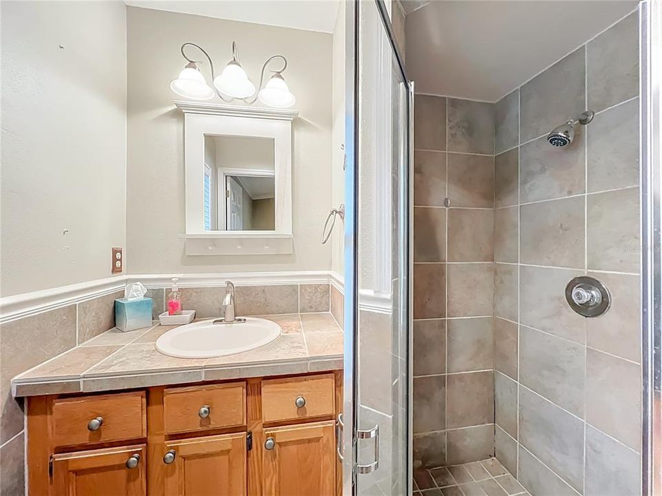 For Sale: $449,000 (3 beds, 2 baths, 1209 Square Feet)