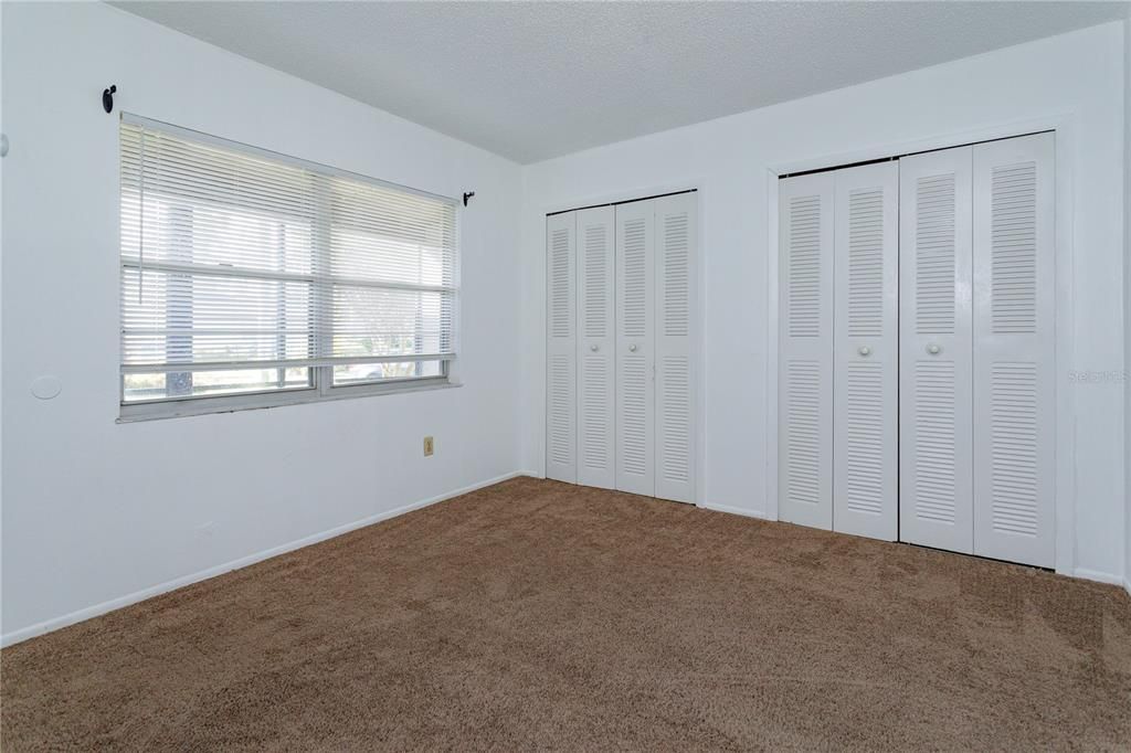 На продажу: $215,000 (2 спален, 2 ванн, 918 Квадратных фут)