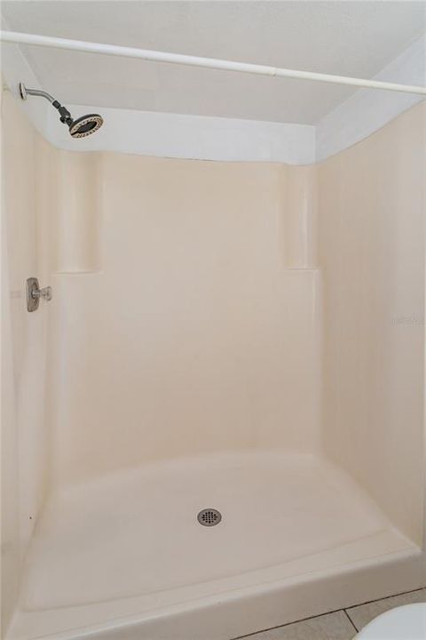 На продажу: $215,000 (2 спален, 2 ванн, 918 Квадратных фут)