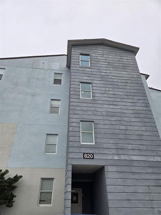 В аренду: $1,800 (2 спален, 2 ванн, 1100 Квадратных фут)