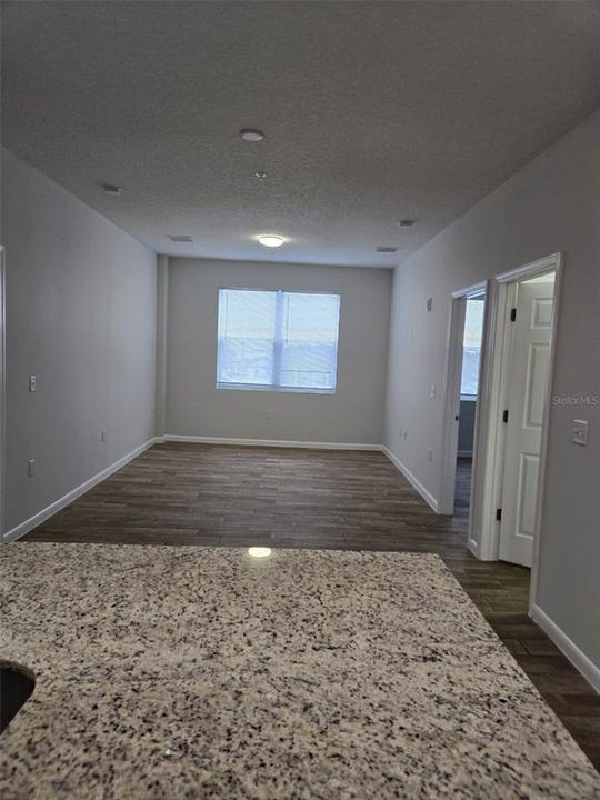 В аренду: $1,800 (2 спален, 2 ванн, 1100 Квадратных фут)