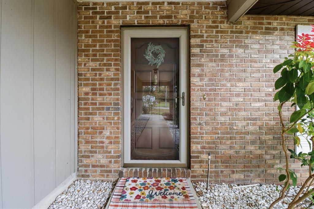 En Venta: $325,000 (3 camas, 2 baños, 1806 Pies cuadrados)