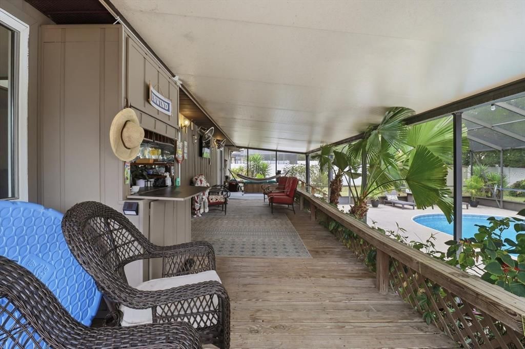 En Venta: $325,000 (3 camas, 2 baños, 1806 Pies cuadrados)