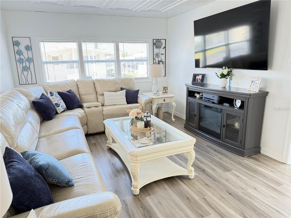 En Venta: $124,900 (1 camas, 1 baños, 720 Pies cuadrados)