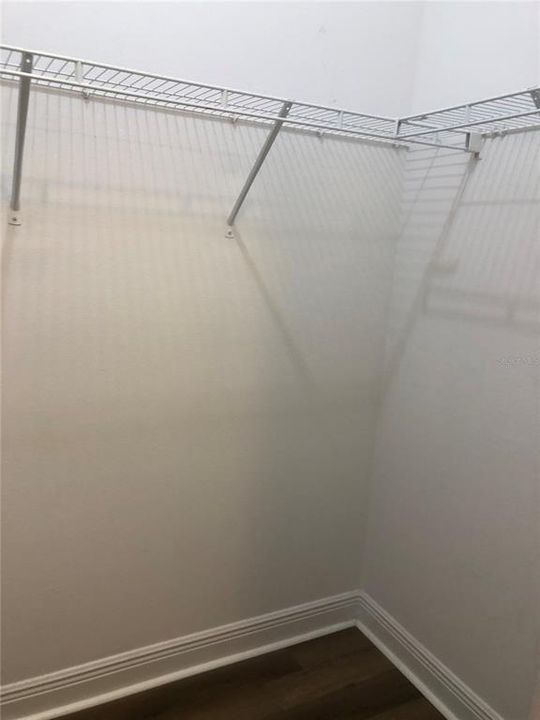 For Sale: $550,000 (4 beds, 3 baths, 2604 Square Feet)