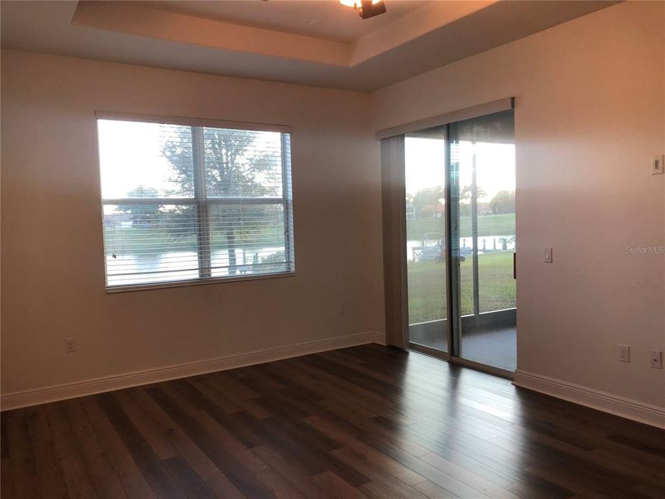 For Sale: $550,000 (4 beds, 3 baths, 2604 Square Feet)