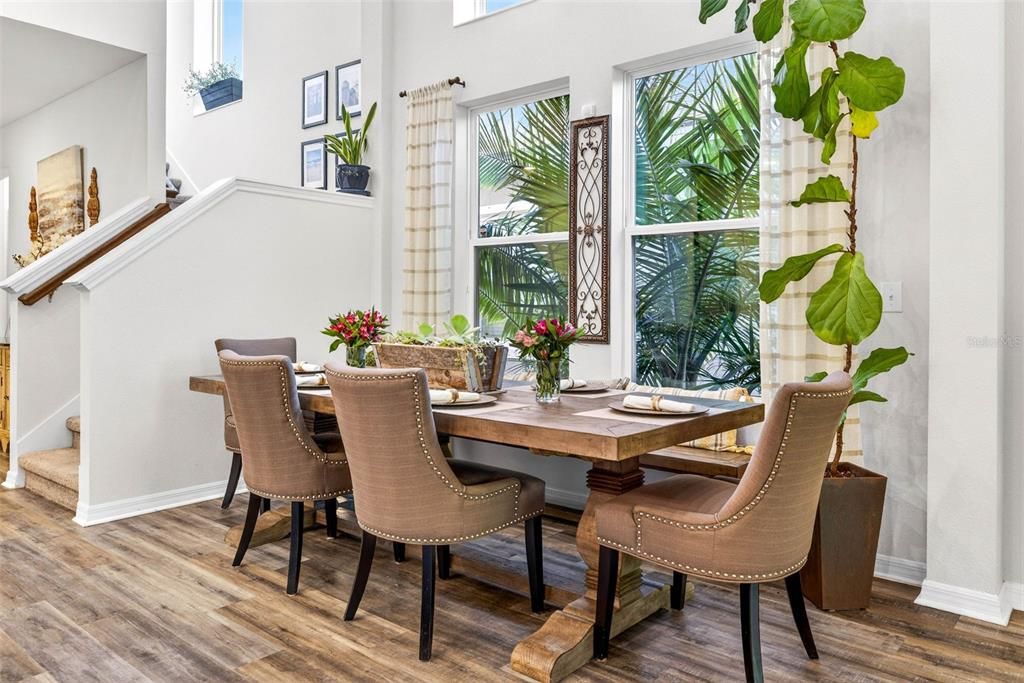 For Sale: $479,000 (4 beds, 3 baths, 2333 Square Feet)