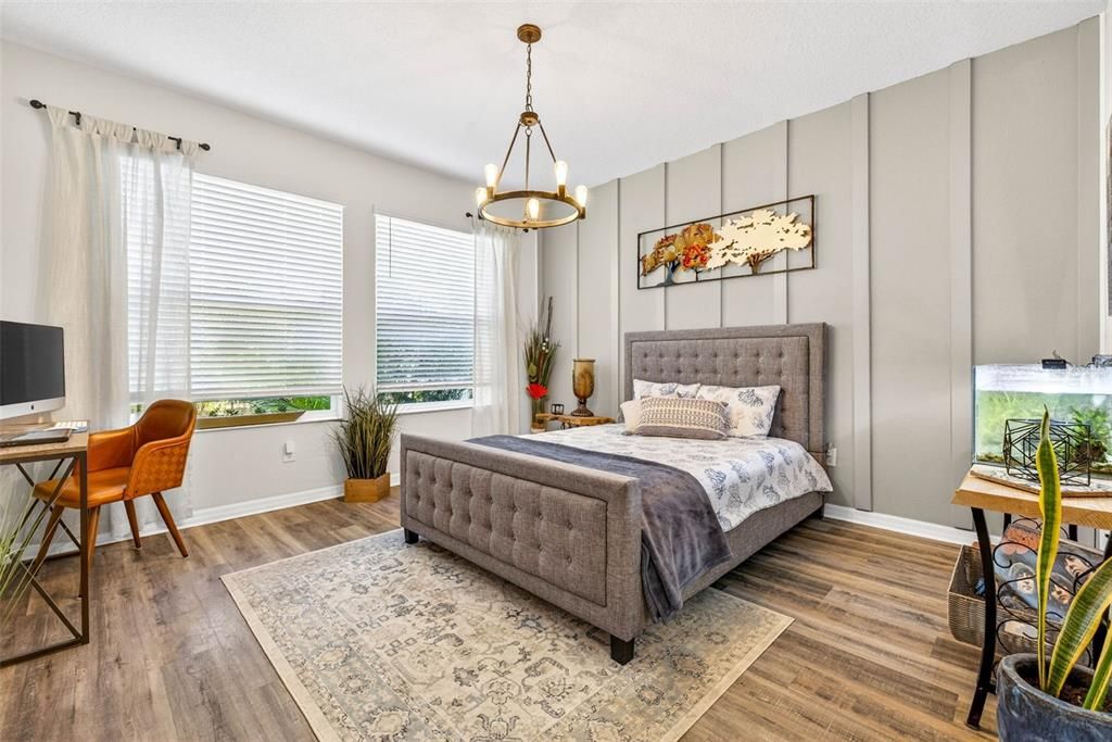 For Sale: $479,000 (4 beds, 3 baths, 2333 Square Feet)