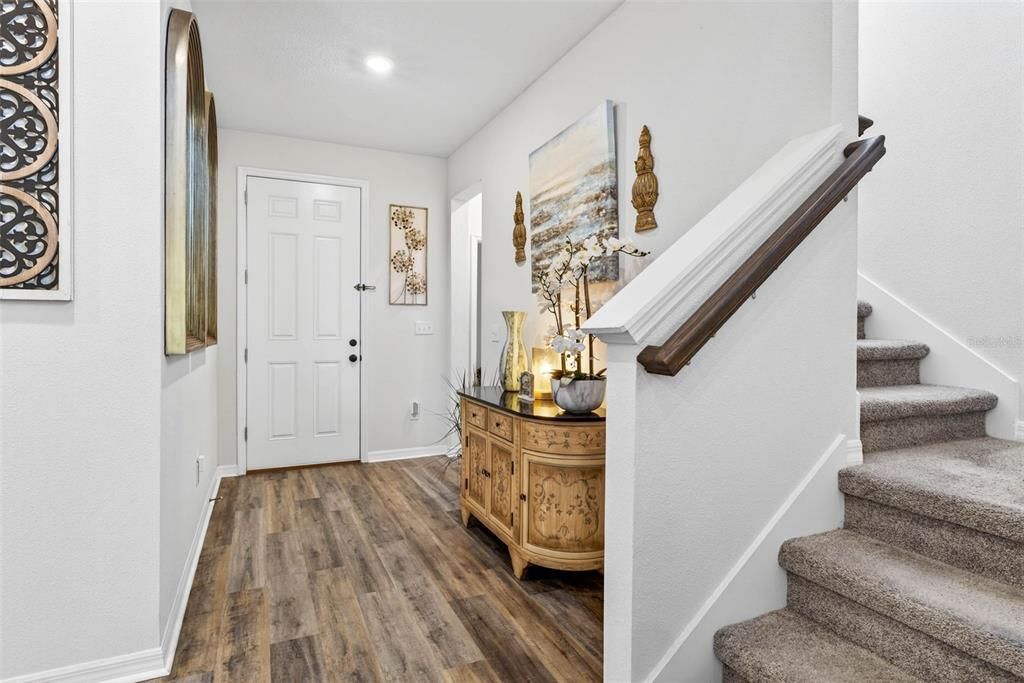 For Sale: $479,000 (4 beds, 3 baths, 2333 Square Feet)