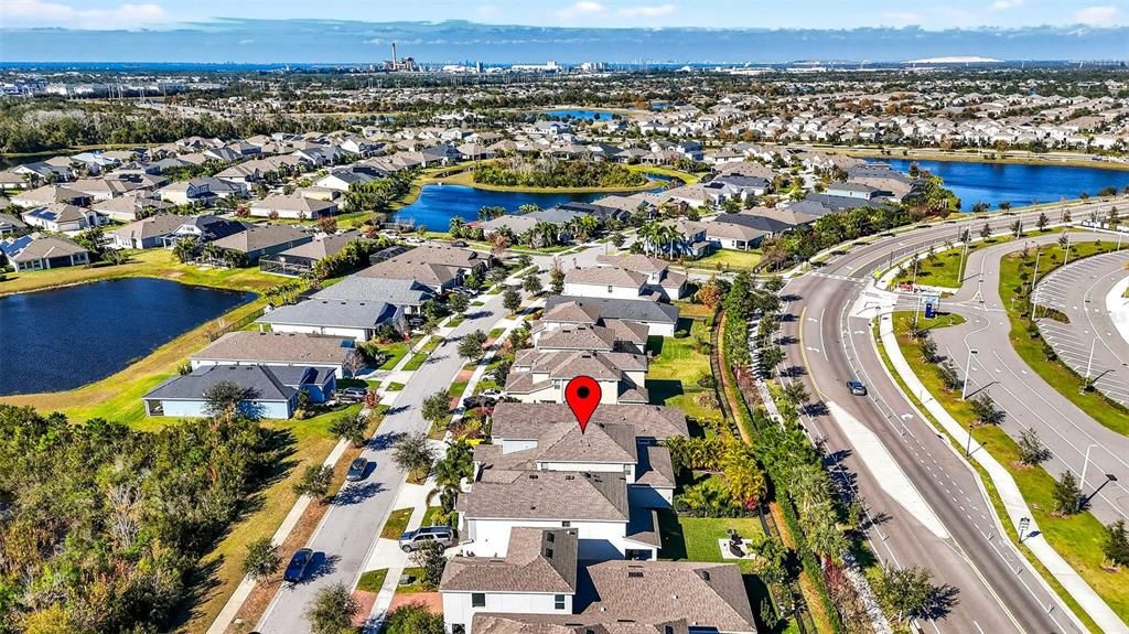 For Sale: $479,000 (4 beds, 3 baths, 2333 Square Feet)