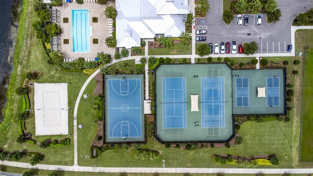 For Sale: $479,000 (4 beds, 3 baths, 2333 Square Feet)