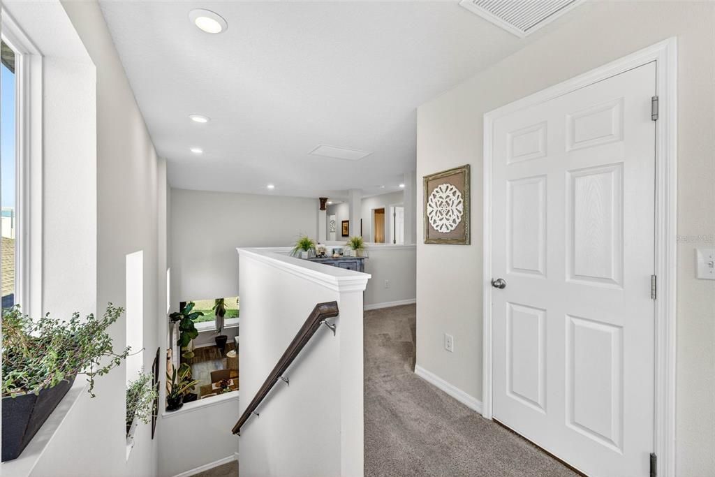 For Sale: $479,000 (4 beds, 3 baths, 2333 Square Feet)