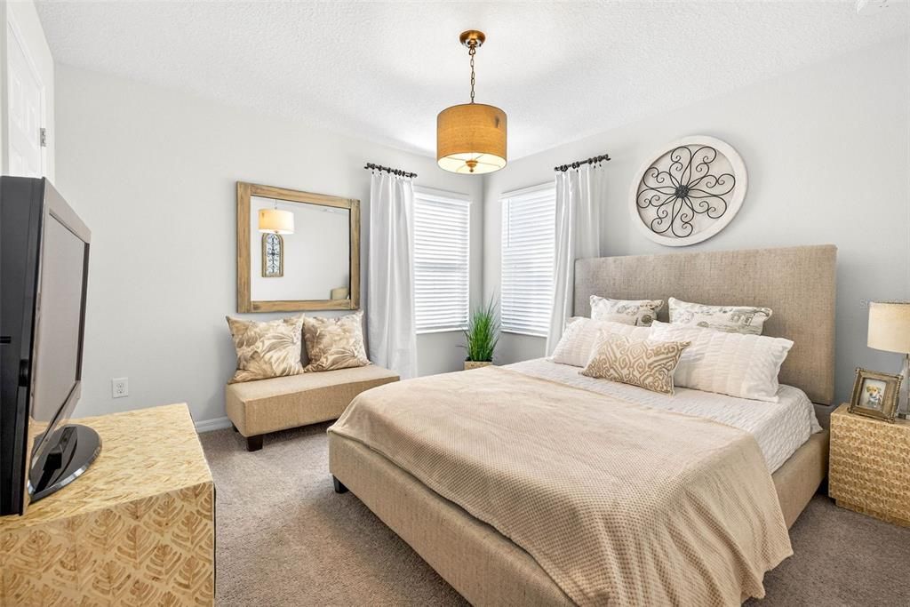 For Sale: $479,000 (4 beds, 3 baths, 2333 Square Feet)