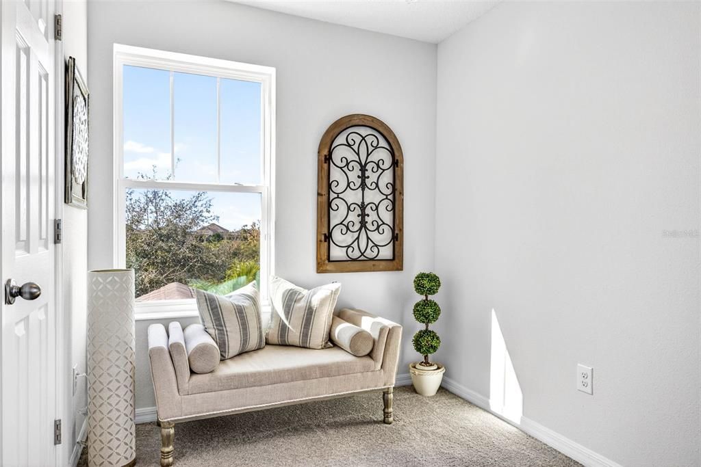 For Sale: $479,000 (4 beds, 3 baths, 2333 Square Feet)