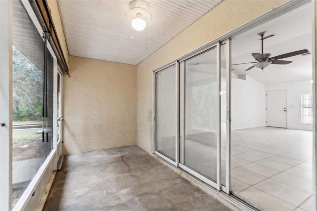 En Venta: $262,900 (3 camas, 2 baños, 1380 Pies cuadrados)