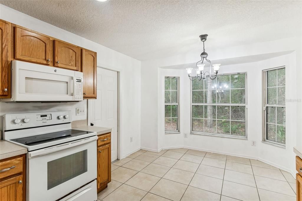 En Venta: $262,900 (3 camas, 2 baños, 1380 Pies cuadrados)