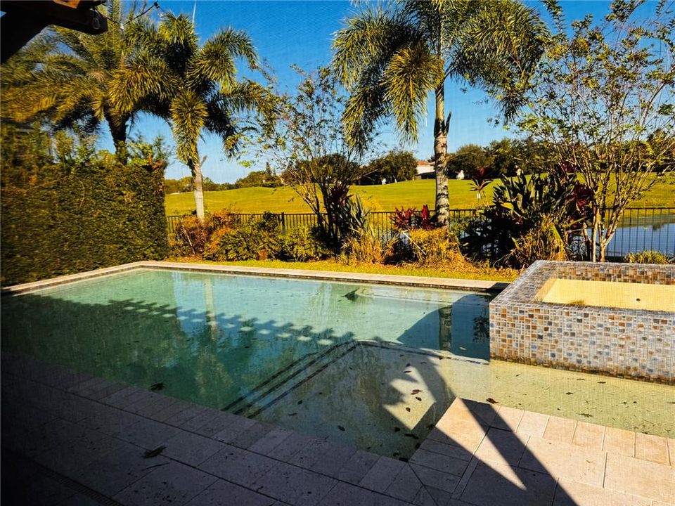 出租: $5,200 (4 贝兹, 3 浴室, 2267 平方英尺)