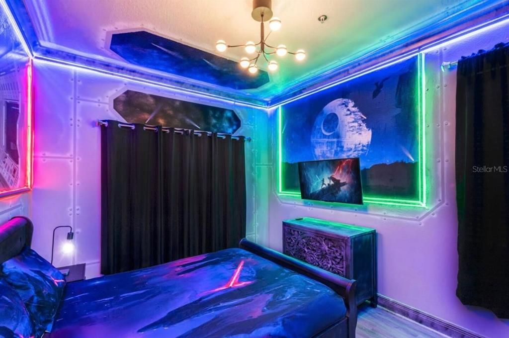 待售: $349,999 (4 贝兹, 2 浴室, 1862 平方英尺)