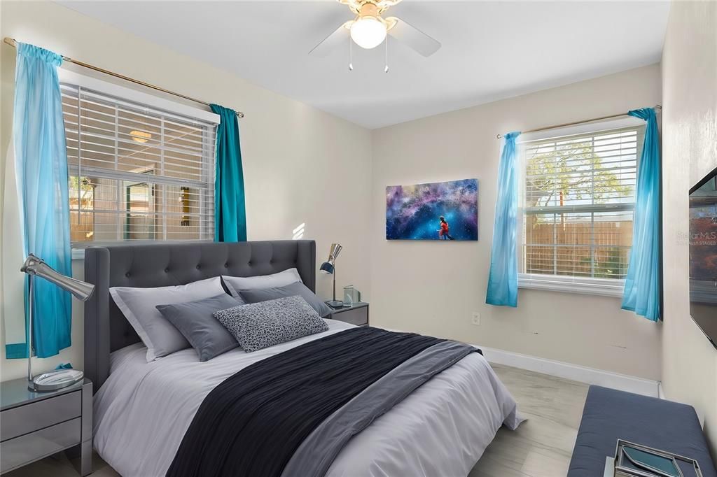 En Venta: $300,000 (3 camas, 1 baños, 1020 Pies cuadrados)