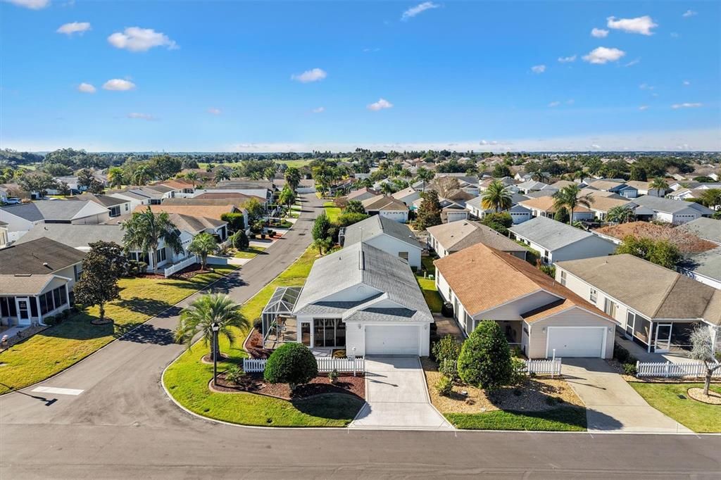 待售: $299,000 (2 贝兹, 2 浴室, 1156 平方英尺)