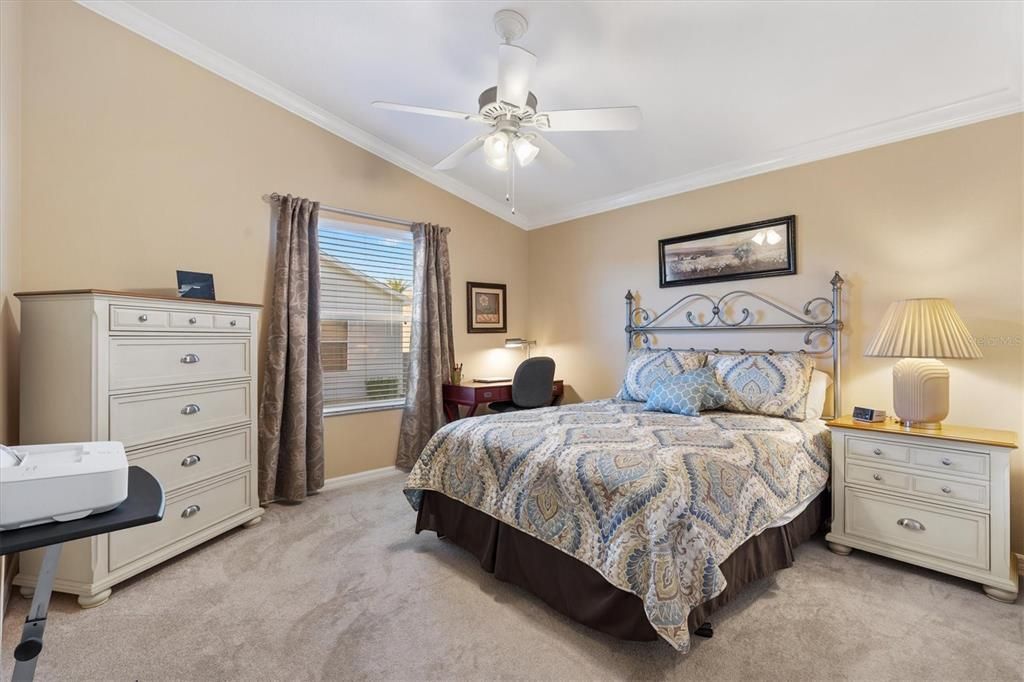 待售: $299,000 (2 贝兹, 2 浴室, 1156 平方英尺)