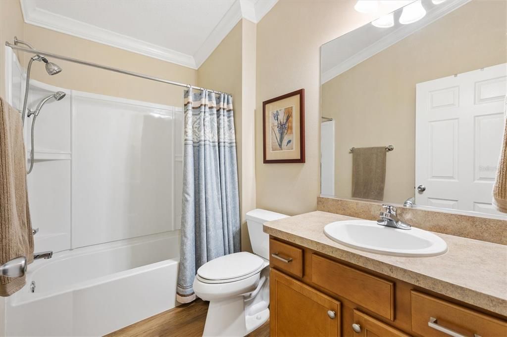 待售: $299,000 (2 贝兹, 2 浴室, 1156 平方英尺)