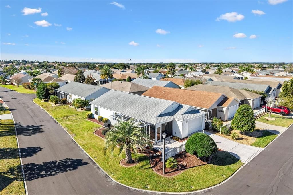 待售: $299,000 (2 贝兹, 2 浴室, 1156 平方英尺)