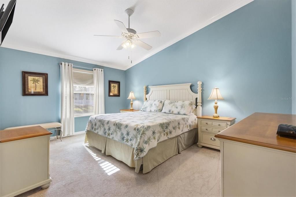 待售: $299,000 (2 贝兹, 2 浴室, 1156 平方英尺)