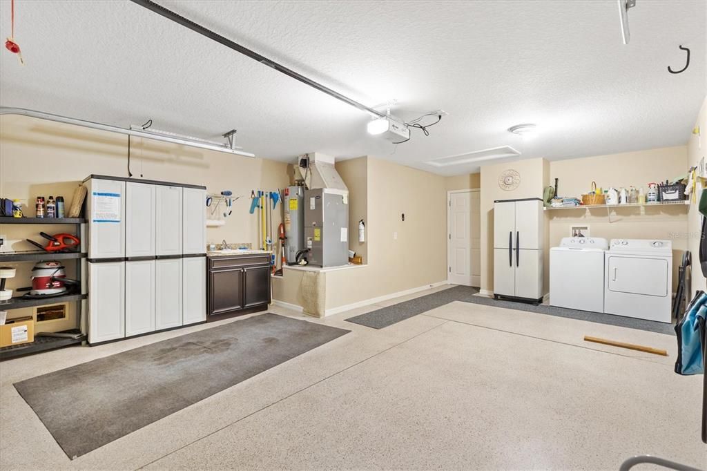 待售: $299,000 (2 贝兹, 2 浴室, 1156 平方英尺)