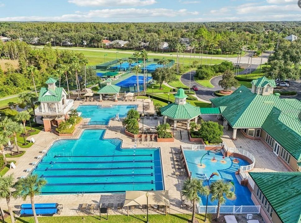 En Venta: $620,000 (4 camas, 2 baños, 2578 Pies cuadrados)