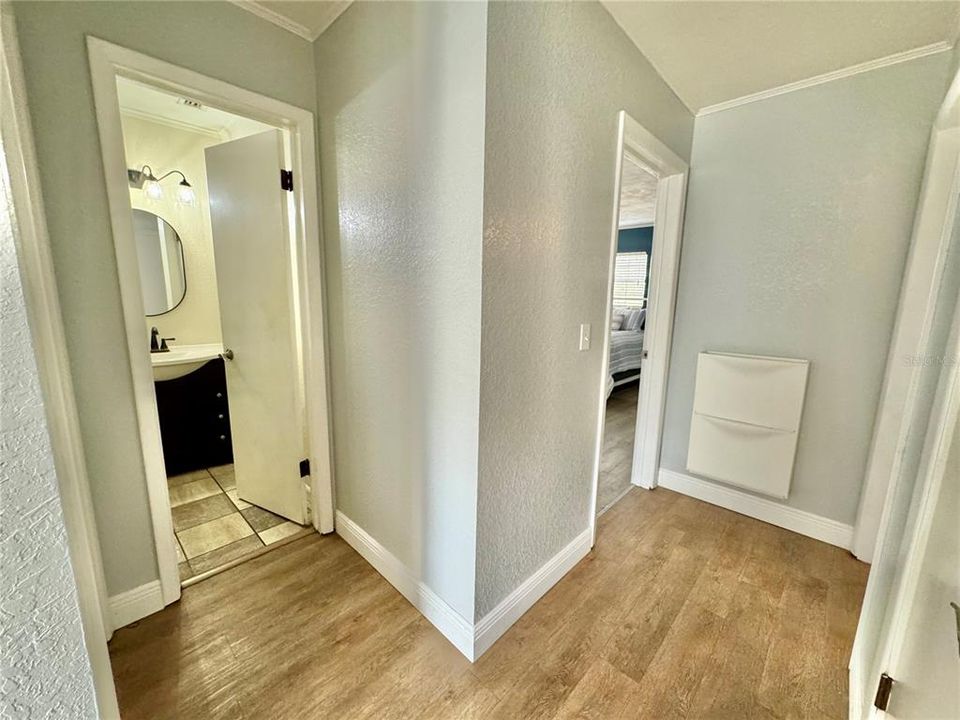 For Sale: $549,000 (5 beds, 3 baths, 2820 Square Feet)