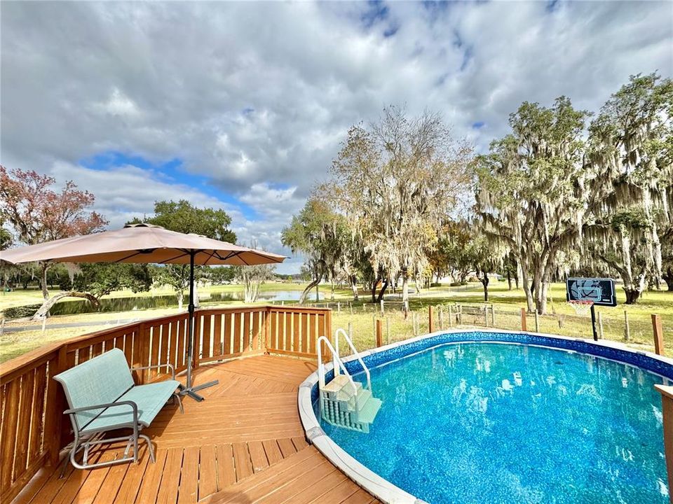 For Sale: $549,000 (5 beds, 3 baths, 2820 Square Feet)