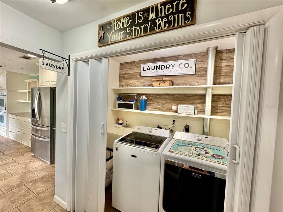 For Sale: $549,000 (5 beds, 3 baths, 2820 Square Feet)