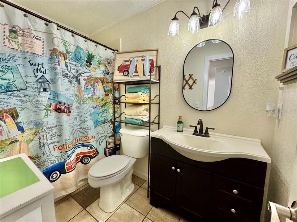 For Sale: $549,000 (5 beds, 3 baths, 2820 Square Feet)