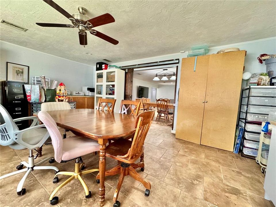 For Sale: $549,000 (5 beds, 3 baths, 2820 Square Feet)