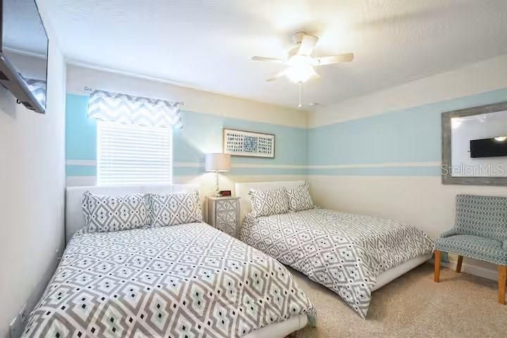 En Venta: $639,900 (6 camas, 5 baños, 3291 Pies cuadrados)