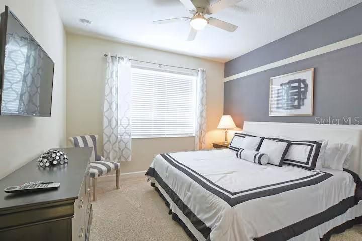 En Venta: $639,900 (6 camas, 5 baños, 3291 Pies cuadrados)