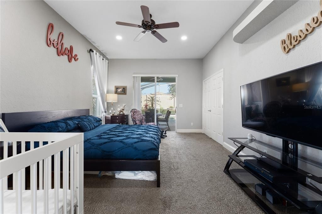 For Rent: $2,680 (3 beds, 2 baths, 2200 Square Feet)