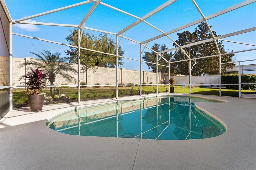 For Rent: $2,680 (3 beds, 2 baths, 2200 Square Feet)