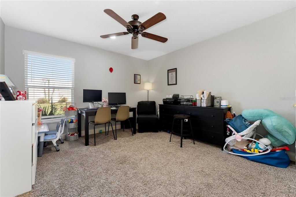 For Rent: $2,680 (3 beds, 2 baths, 2200 Square Feet)