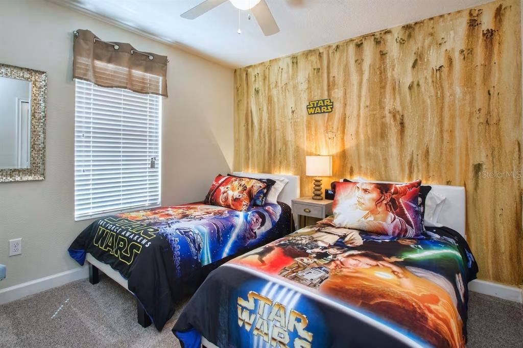 En Venta: $629,900 (6 camas, 5 baños, 3291 Pies cuadrados)