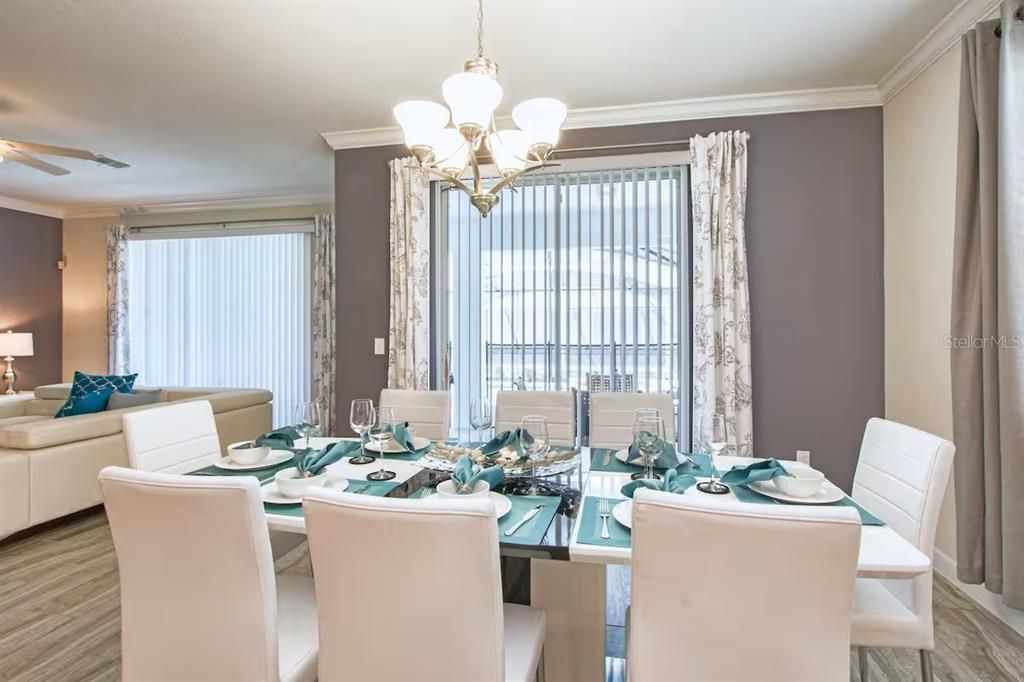 En Venta: $629,900 (6 camas, 5 baños, 3291 Pies cuadrados)